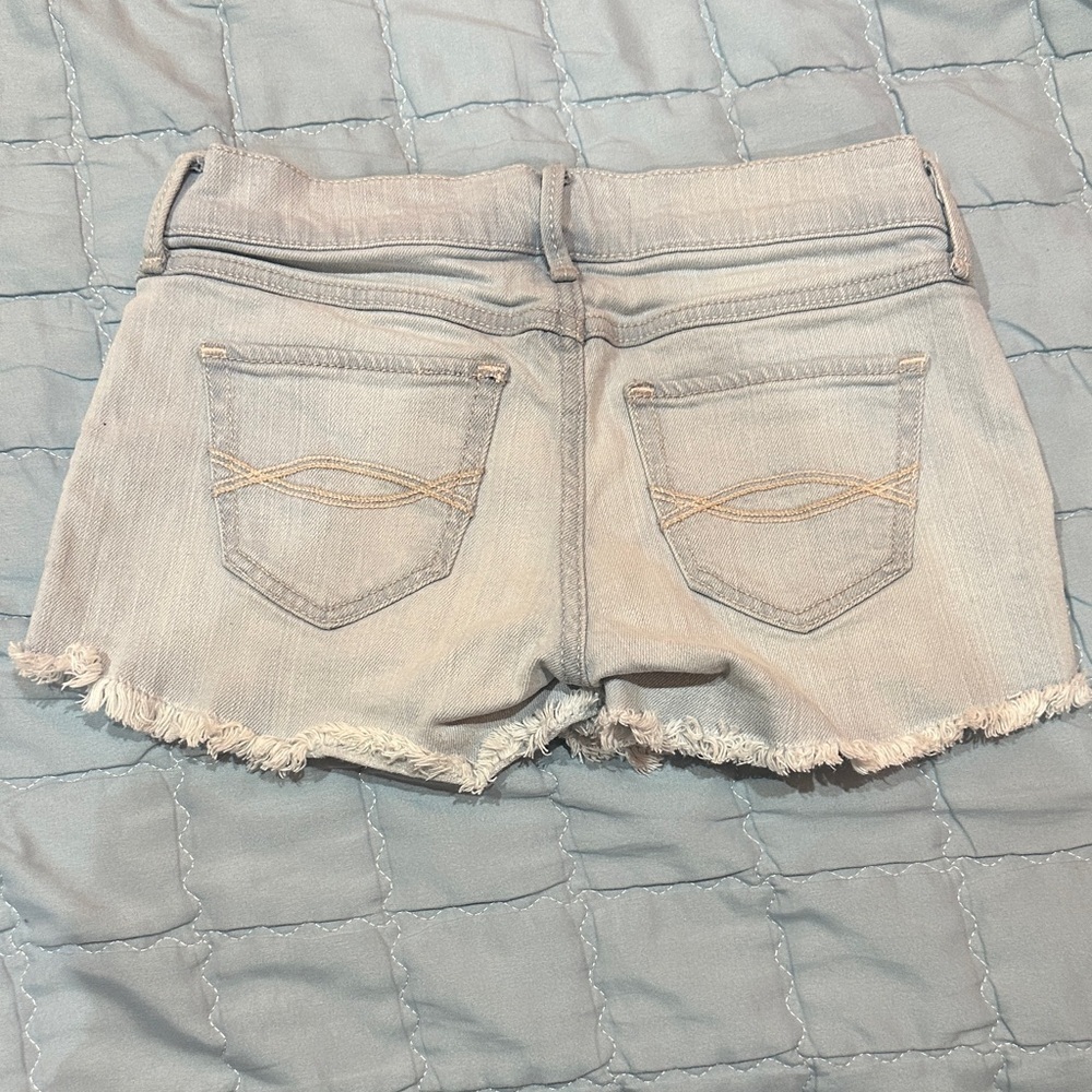 Abercrombie Kids Light Blue Distressed Jean Shorts size 9/10 - Picture 6 of 6